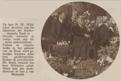 874689 Afbeelding van de receptie van H.W. Wildschut, mede-directeur van het bijkantoor van de Amsterdamsche Bank ...